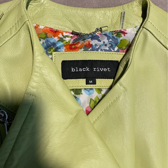 Women’s Black River Chartreuse genuine leather jacket - medium - Picture 9 of 9